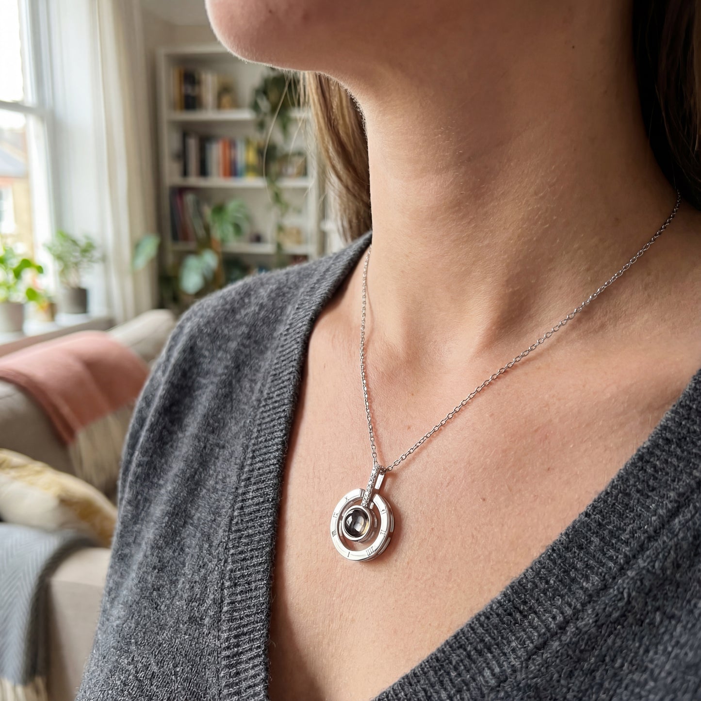 100 Dilde Seni Seviyorum Mercekli Çember Kolye