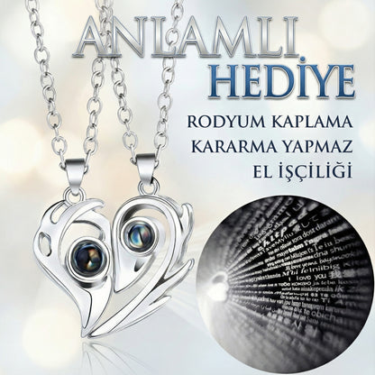 100 Dilde Seni Seviyorum Mercekli Kalpli Sevgili Çift Kolyesi